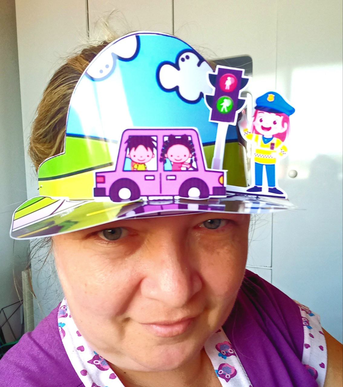 Semana do Trânsito - Chapéu interativo + Jogo Carros (direções e cores ) Semana do Trânsito - Chapéu interativo + Jogo Carros (direções e cores ) - Imagem 2