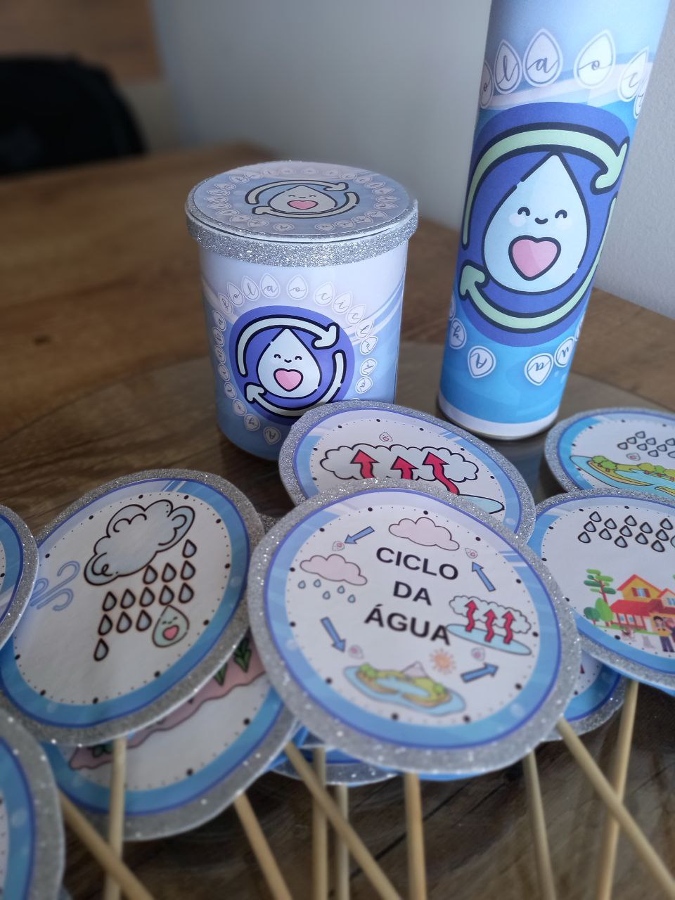 Lata a gotinha Lola e o ciclo da água Lata a gotinha Lola e o ciclo da água - Imagem 3