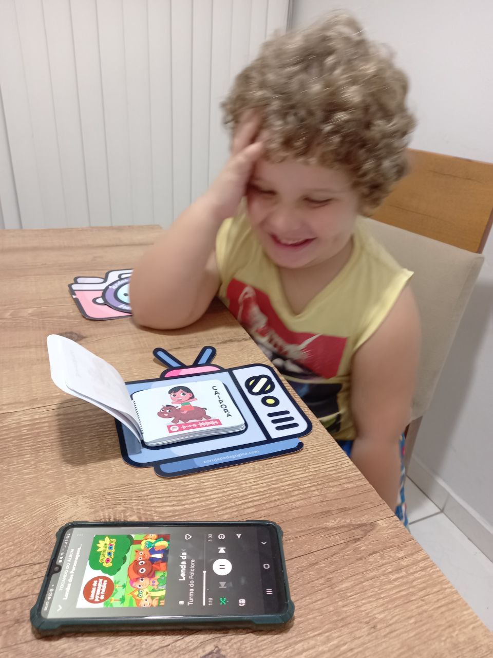 Televisão das Lendas do Folclore Brasileiro – Arquivo Interativo em PDF Câmera das Músicas do Folclore brasileiro - arquivo interativo