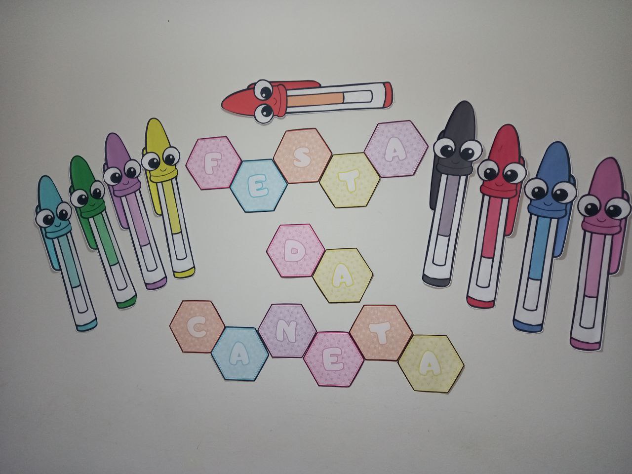 FESTA DA CANETA KIT DECORATIVO Kit decorativo Festa da Caneta